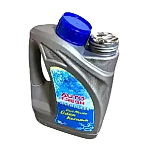 Oto antifriz mavi 3 litre, -37 derece koruma sağlayan ve kirlenmeyi engelleyen özellik içeren antifriz.