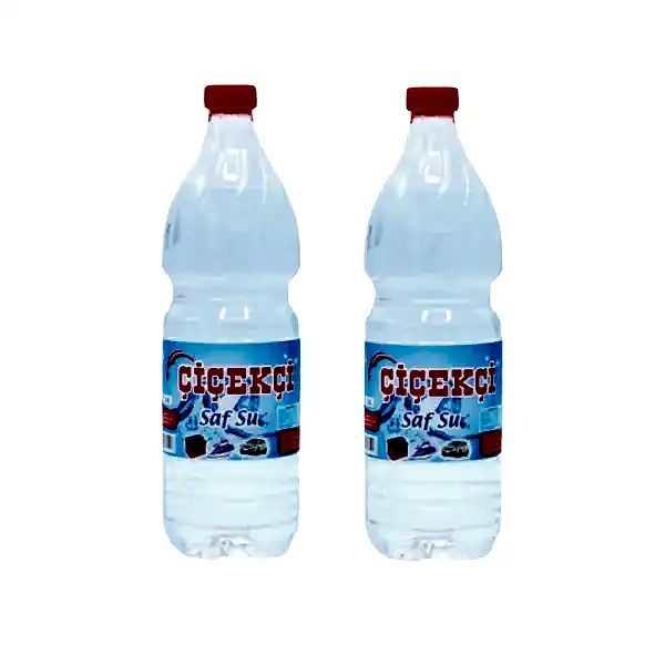 Autofresh oto saf su, 1 litre, ütü, akü ve radyatör için kilitli kapaklı saf su çözümü.