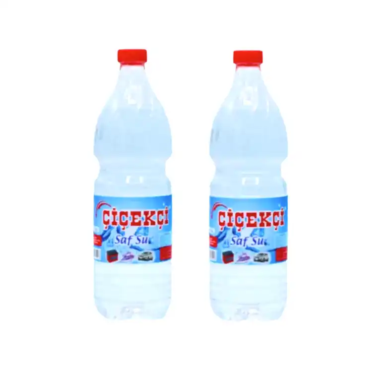 Autofresh oto saf su, 1 litre, ütü, akü ve radyatör için kilitli kapaklı saf su çözümü.